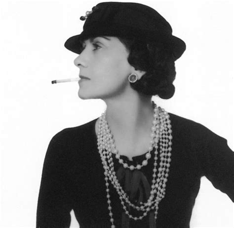 coco chanel frau